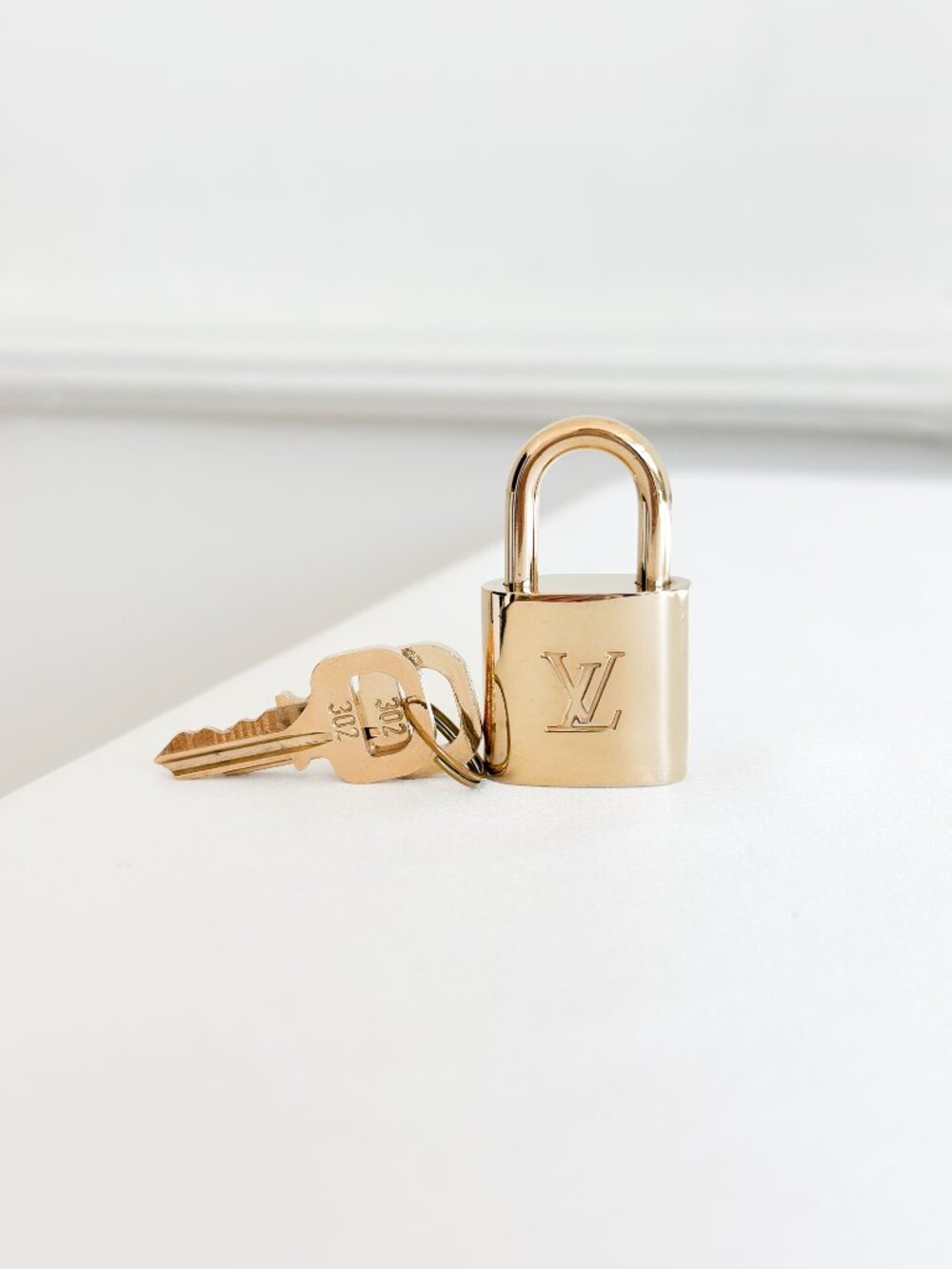 Louis Vuitton 302 Lock & Key Set